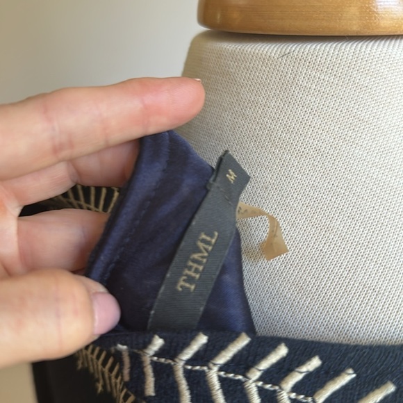 THML Navy White Embroidered Knit Dress Lined Medium EUC - Picture 2 of 9